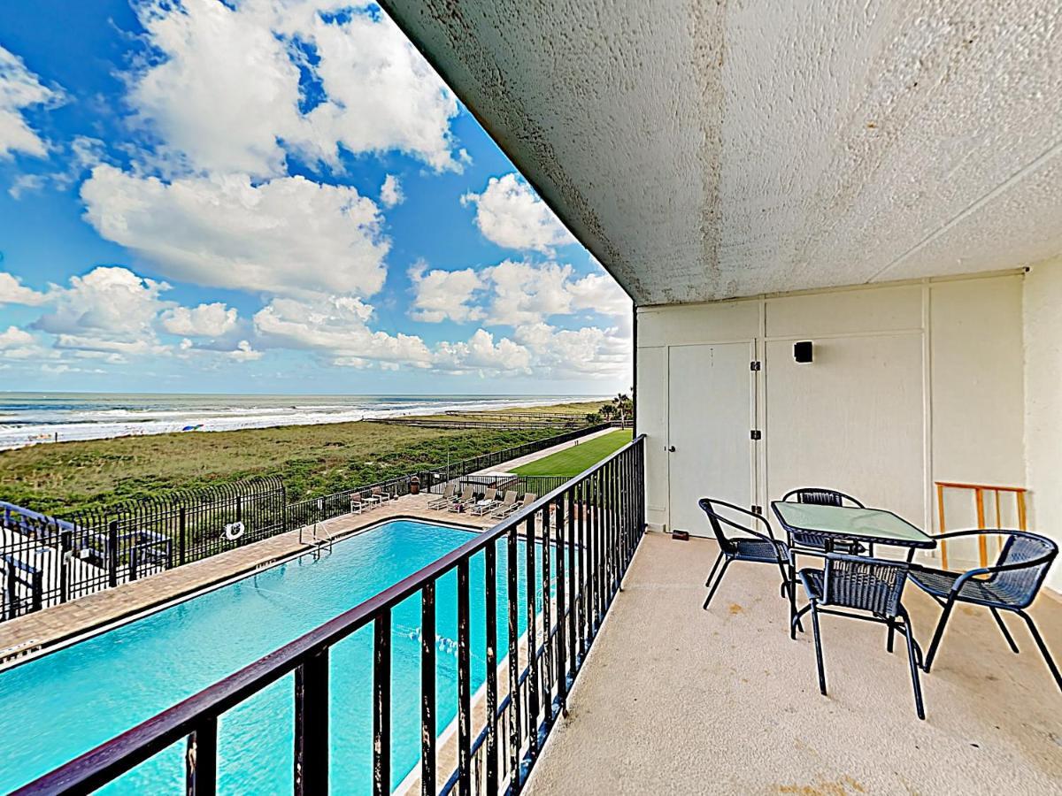 New Listing! Fernandina Beach Oasis With Pool Condo Bagian luar foto