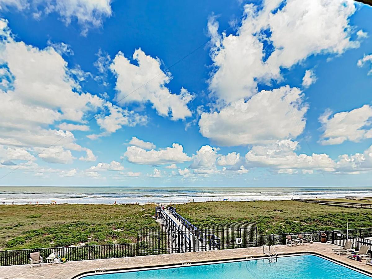 New Listing! Fernandina Beach Oasis With Pool Condo Bagian luar foto