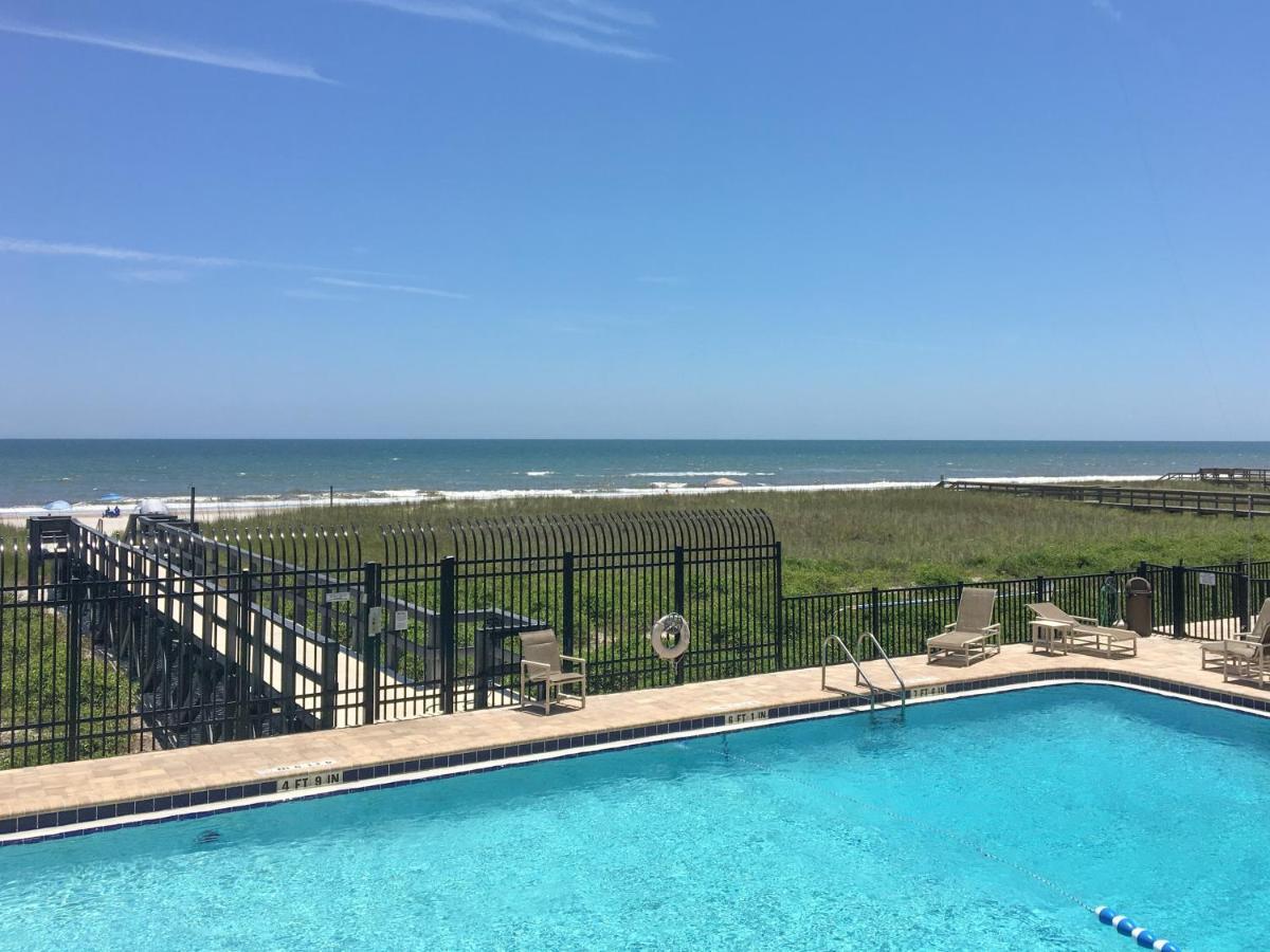 New Listing! Fernandina Beach Oasis With Pool Condo Bagian luar foto